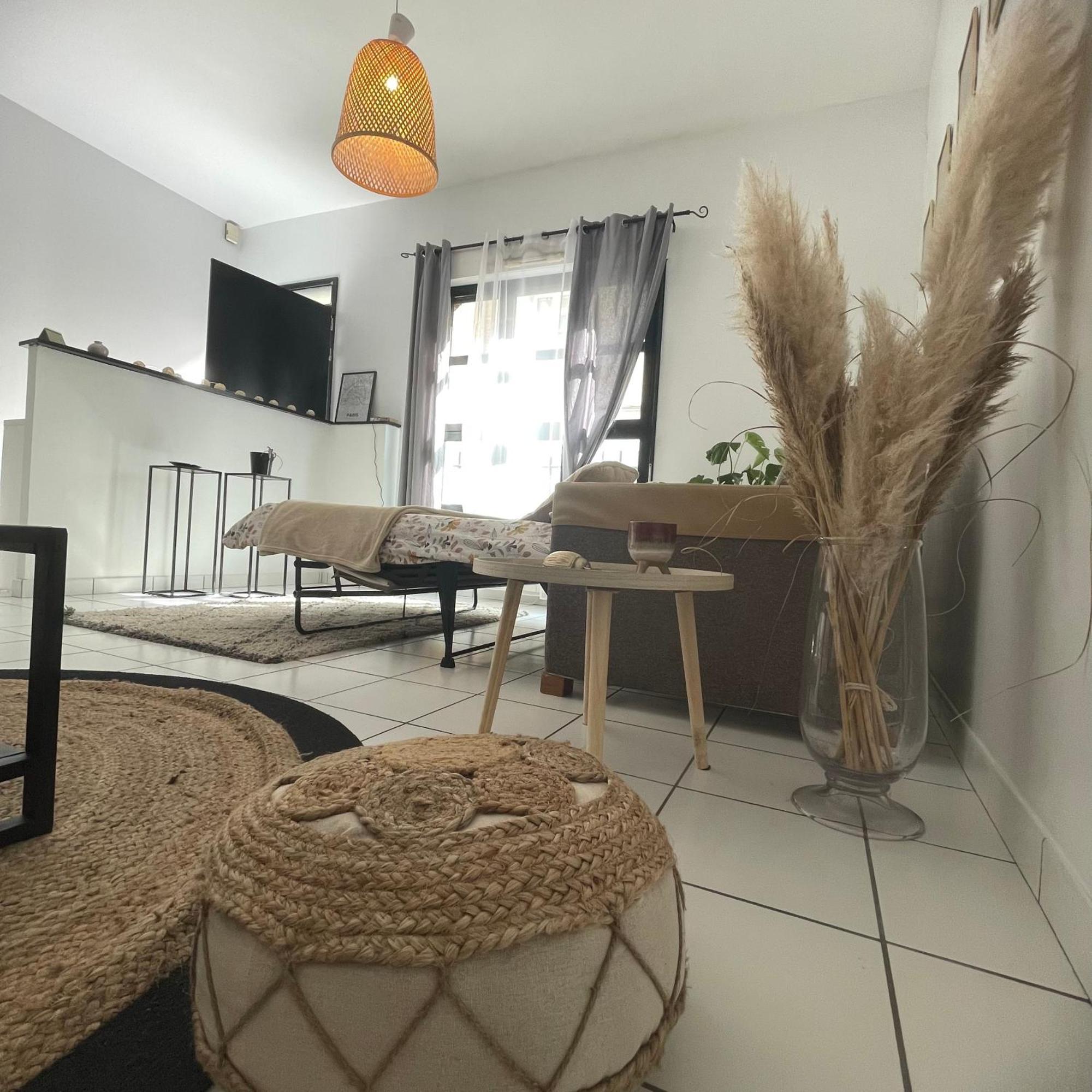 Appartement Le Grand Cocon De Saint Leu Parking Gratuit ! à Amiens Extérieur photo